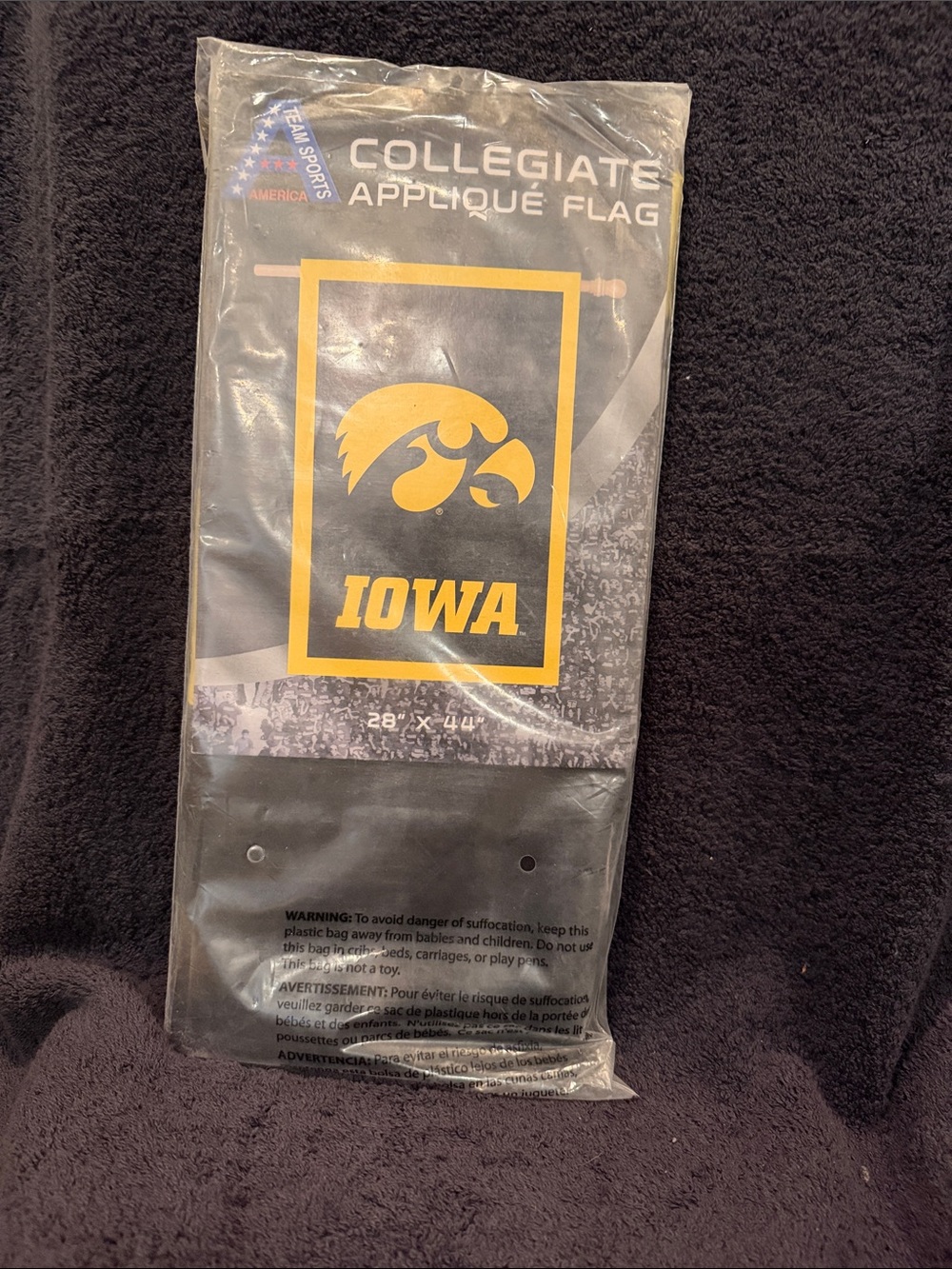 NCAA Iowa Hawkeyes Black and Gold Appliqué Flag